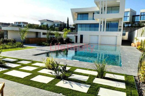 6 chambres House à Germasogeia, Cyprus No. 101024 3