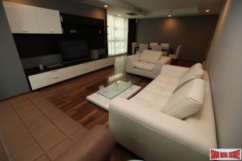 2 dormitorios Apartment en Bangkok, Thailand No. 96834 3