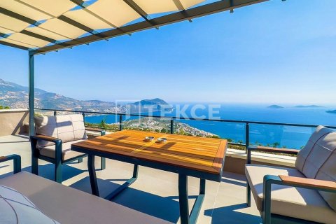 4 bedrooms Villa in Kas, Turkey No. 16091
