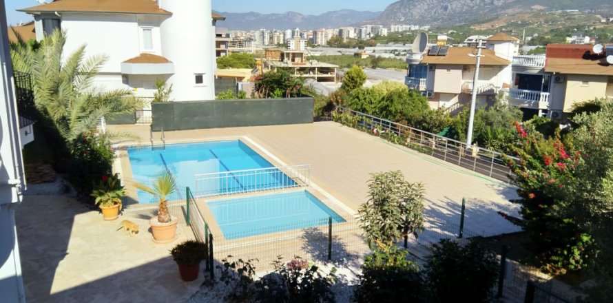 3 bedrooms Villa in Kargicak, Turkey No. 14211