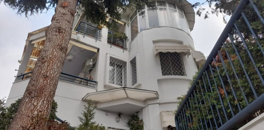4 bedrooms Townhouse in Thessaloniki, Greece No. 82322
