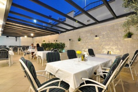 47 bedrooms Commercial property in Herceg Novi, Montenegro No. 66877 17