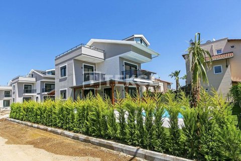 3 bedrooms Villa in Vu Xa, Vietnam No. 10937 3
