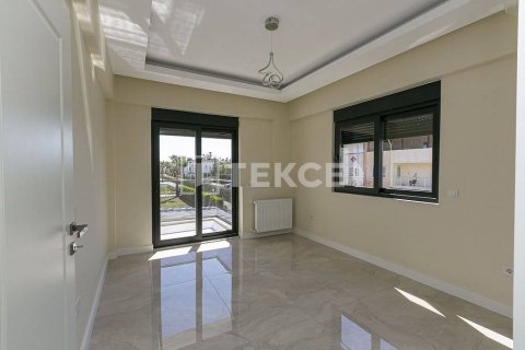 3 bedrooms Villa in Vu Xa, Vietnam No. 10937 13