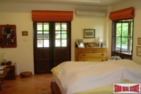 3 bedrooms House in Phuket, Thailand No. 95733 5