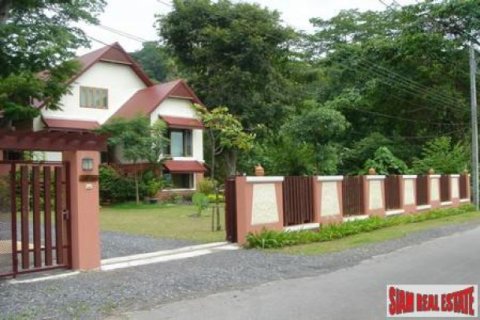 3 bedrooms House in Phuket, Thailand No. 95733 18