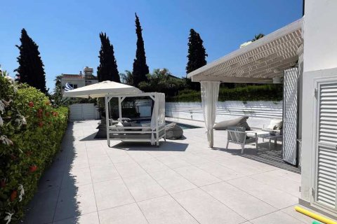 3 bedrooms House in Protaras, Cyprus No. 81644 9