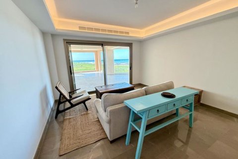 3 bedrooms Apartment in Paphos, Cyprus No. 81512 9