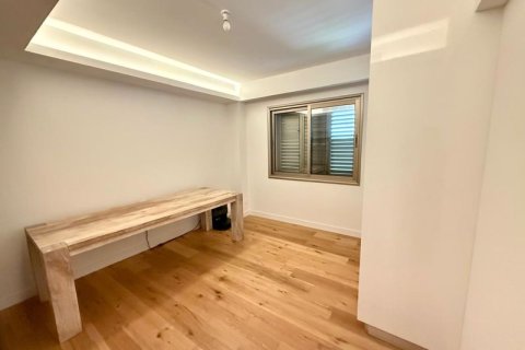 3 bedrooms Apartment in Paphos, Cyprus No. 81512 18