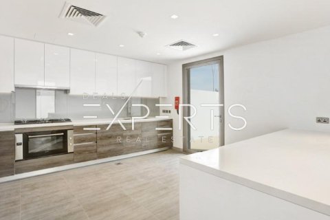 3 dormitorios Townhouse en Thach Than, Vietnam No. 86754 3