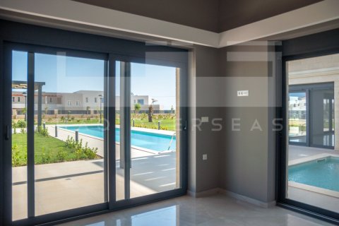 3 bedrooms Villa in Chania, Greece No. 24299 9
