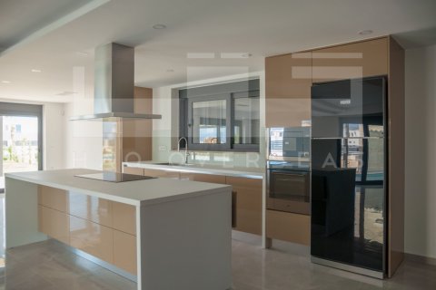 3 bedrooms Villa in Chania, Greece No. 24299 12