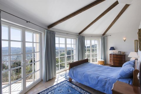 5 bedrooms Villa in Cabris, France No. 79871 9