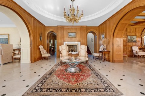 6 bedrooms Villa in Antibes, France No. 80601 7