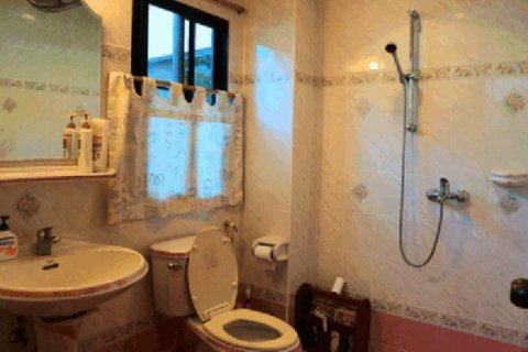 5 bedrooms House in Pattaya, Thailand No. 96549 6