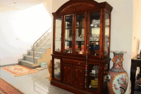 5 bedrooms House in Pattaya, Thailand No. 96549 10