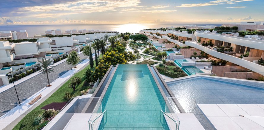 3 bedrooms Apartment in Marbella, Spain No. 27033