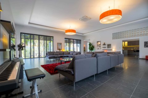 4 bedrooms House in Chiang Mai, Thailand No. 97788 13