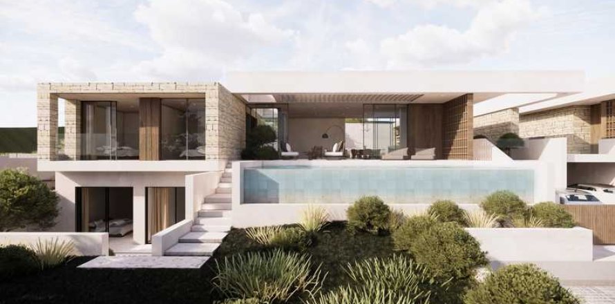 4 bedrooms House in Pegeia, Cyprus No. 31468