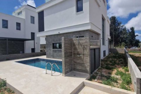 3 bedrooms Villa in Geroskípou, Cyprus No. 101234 1