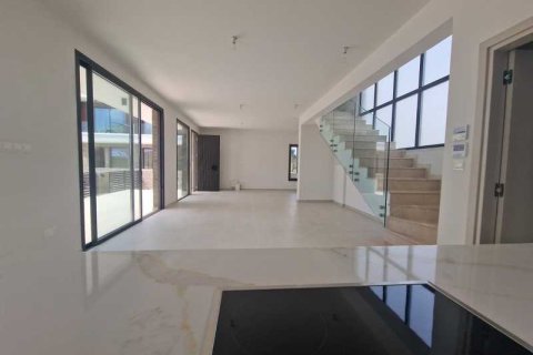 3 bedrooms Villa in Geroskípou, Cyprus No. 101234 5