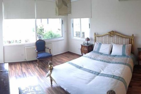 5 dormitorios Villa en Paphos, Cyprus No. 84396 9