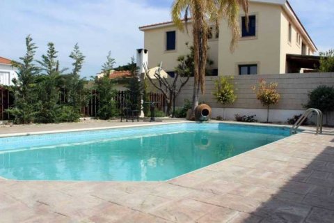 5 dormitorios Villa en Paphos, Cyprus No. 84396 2