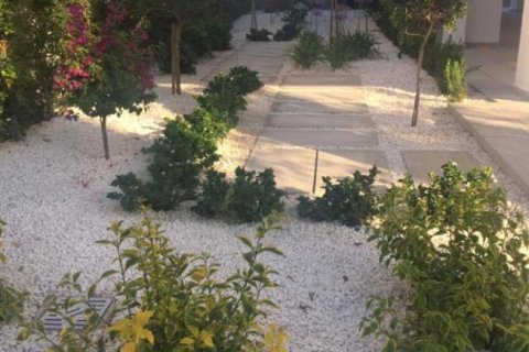 2 bedrooms Apartment in Nicosia, Cyprus No. 106061