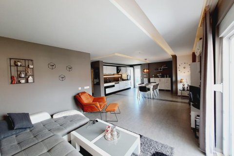 5 rooms Apartment in Cam Le, Vietnam No. 22063 6