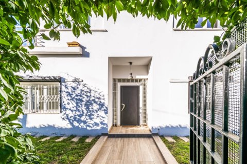 3 bedrooms House in Nice, France No. 69682 4