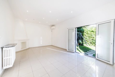 3 bedrooms House in Nice, France No. 69682 15