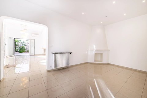 3 bedrooms House in Nice, France No. 69682 14