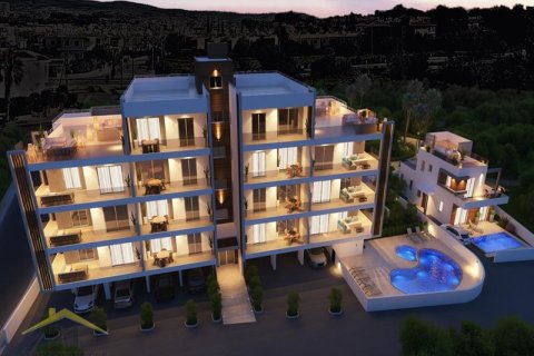 2 bedrooms Apartment in Paphos, Cyprus No. 39131 1