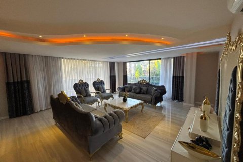 4 rooms Appartement à Kargicak, Turkey No. 117452