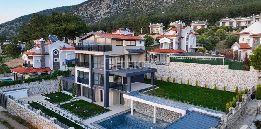 4 dormitorios Villa en Fethiye, Turkey No. 12164