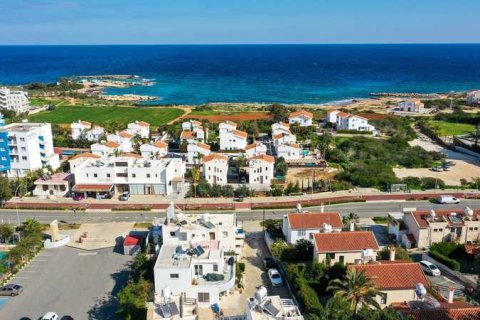 3 bedrooms Villa in Ayia Napa, Cyprus No. 81335 1