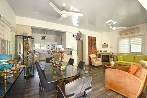 3 bedrooms Villa in Ayia Napa, Cyprus No. 81335 5