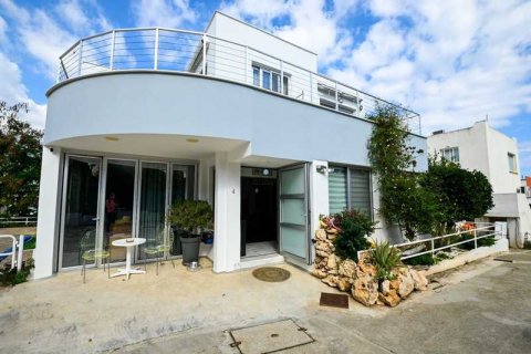 3 bedrooms Villa in Ayia Napa, Cyprus No. 81335 3