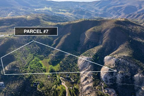 3.26m² Land in Edwards, USA No. 62111 2