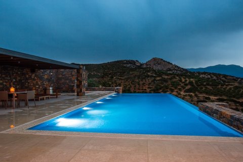 5 bedrooms Villa in Lasithi, Greece No. 104432 8
