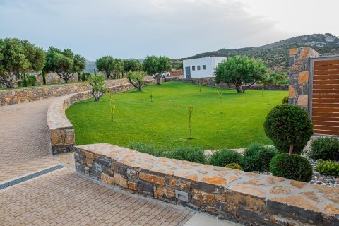 5 bedrooms Villa in Lasithi, Greece No. 104432 17
