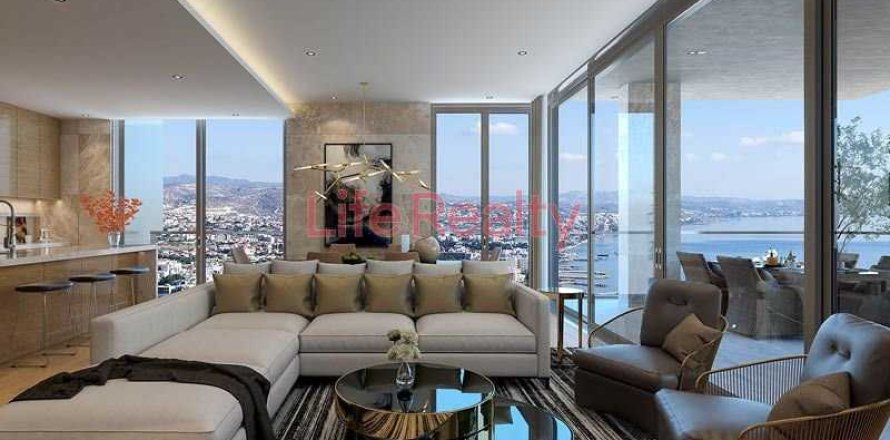 4 bedrooms Penthouse in Agios Tychonas, Cyprus No. 102316