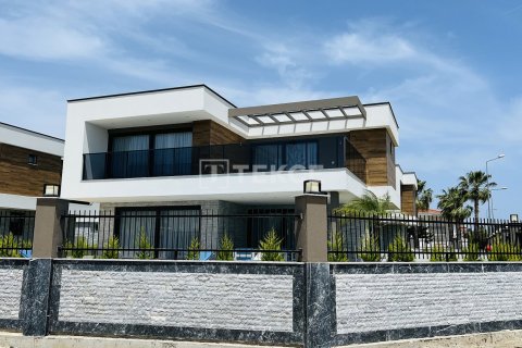 4 bedrooms Villa in Nenh, Vietnam No. 20731 2