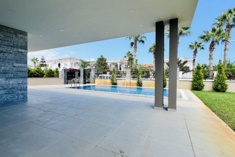 4 bedrooms Villa in Nenh, Vietnam No. 20731 13