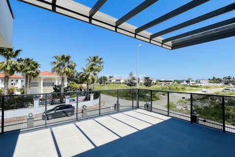 4 bedrooms Villa in Nenh, Vietnam No. 20731 5