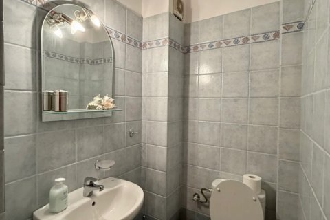 Квартира с 3 спальнями в Алимос, Греция №122509 17