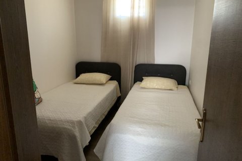 239m² House à Kalyvia Thorikou, Greece No. 107550 19