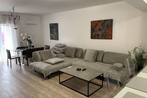 239m² House à Kalyvia Thorikou, Greece No. 107550 6