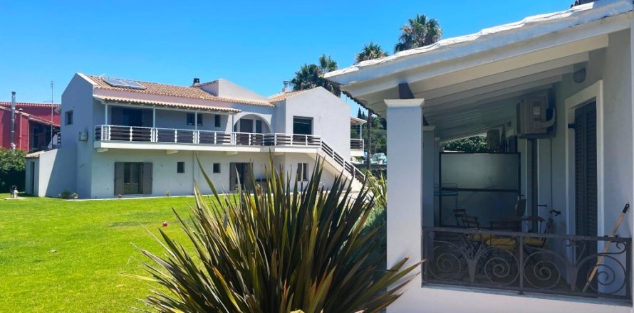 Studio House in Corfu, Greece No. 107799