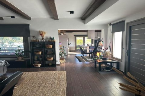 368m² House in Corfu, Greece No. 107799 6